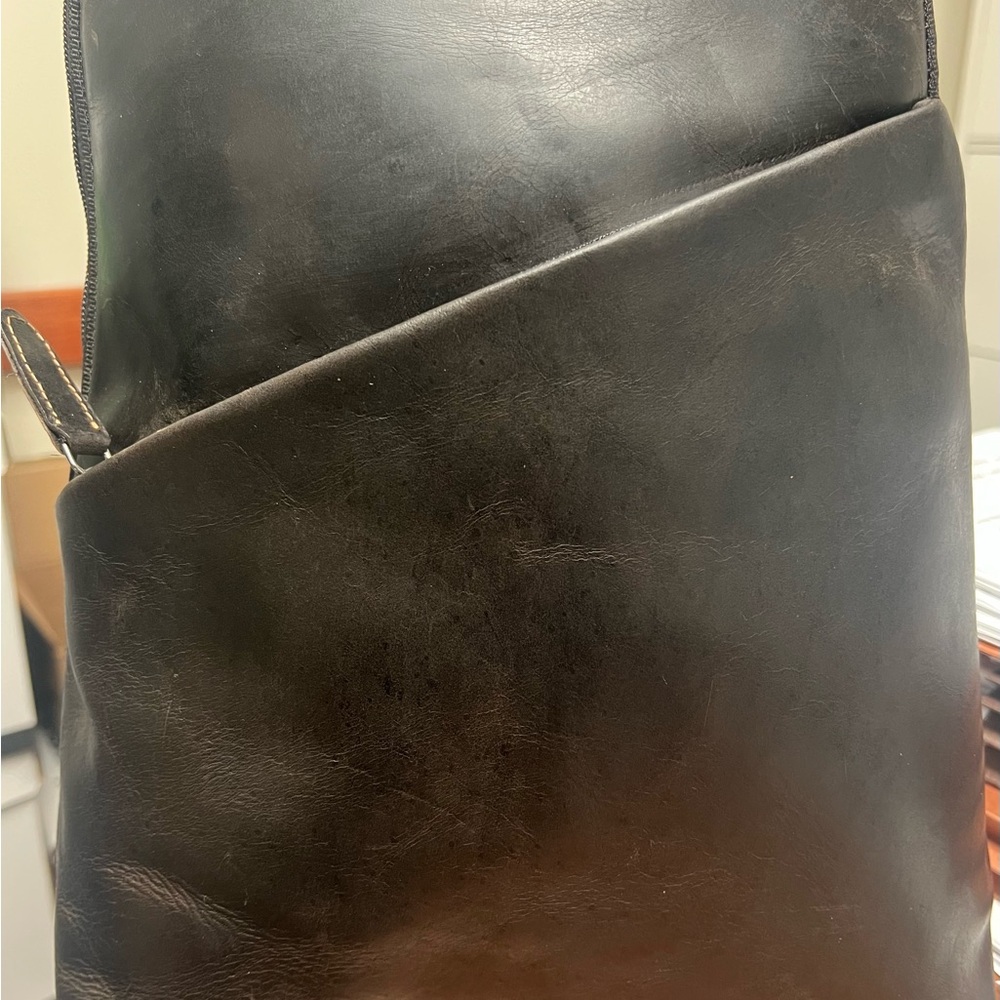 Elegant Leather Women's Backpack